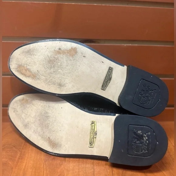 Stacy Adams Black Leather Loafers with Crocodile Embossed Design